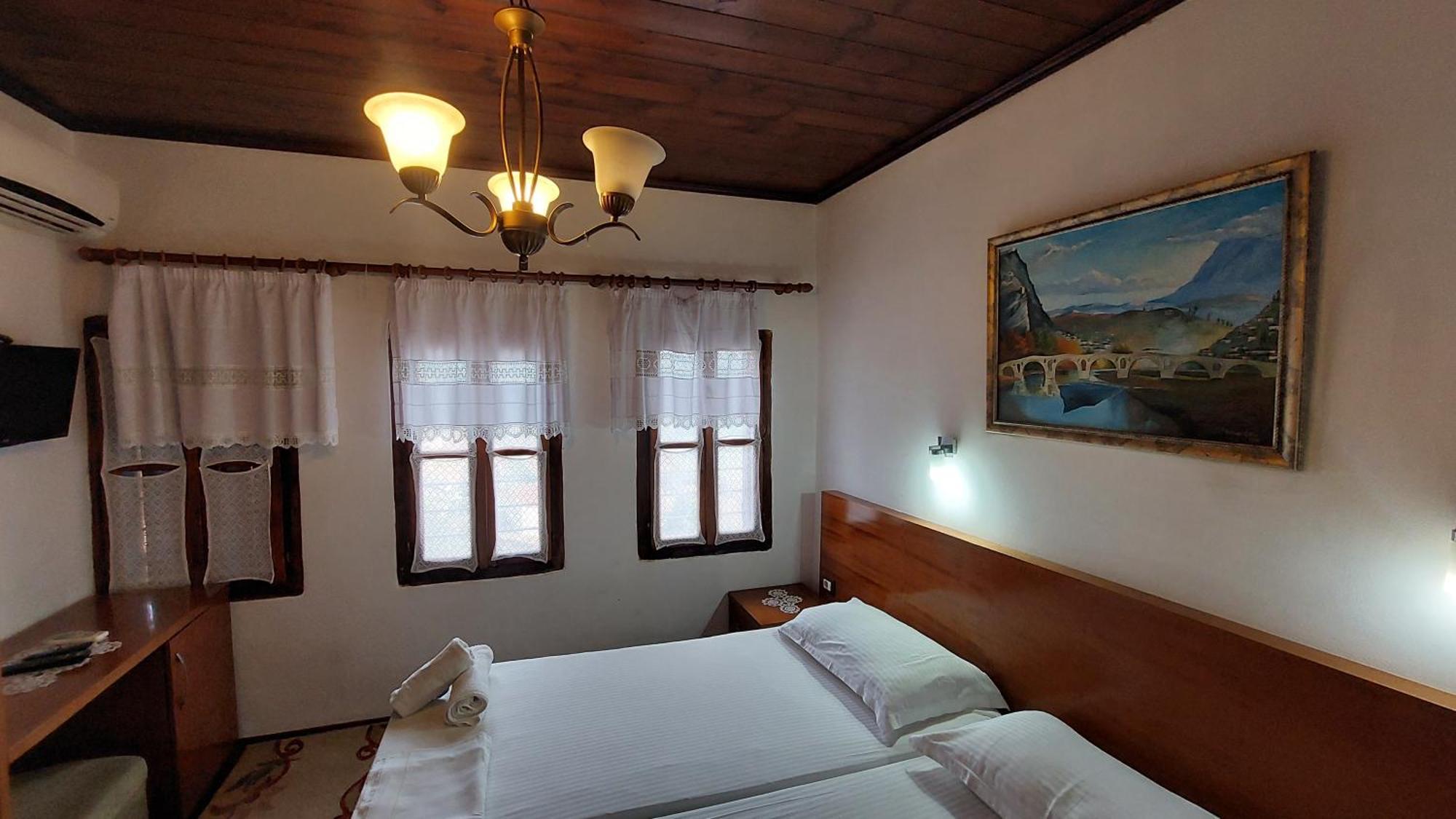 Hotel Old Town Hava Baci Berat Zewnętrze zdjęcie